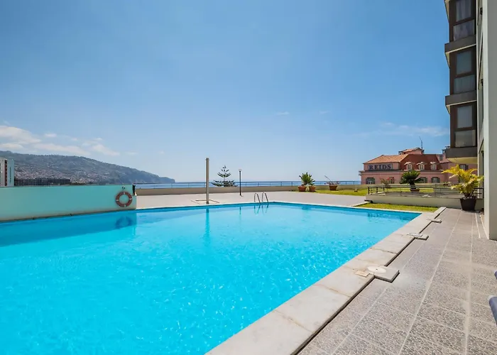 Infinity View By Homie * 丰沙尔