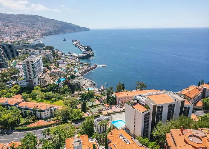 Infinity View By Homie Funchal (Madeira)